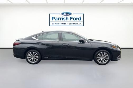 2021 Lexus ES 300h BASE