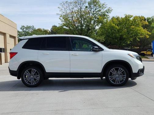 White 2019 Honda Passport EX-L