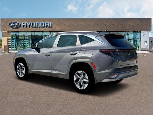 Gray 2026 Hyundai TUCSON Hybrid SEL Convenience