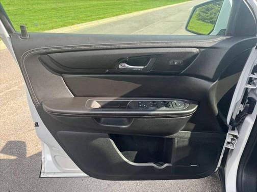 2017 Chevrolet Traverse Premier