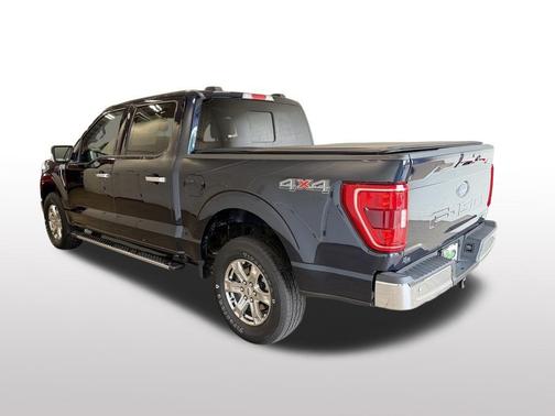 Antimatter Blue Metallic 2021 Ford F-150 XLT