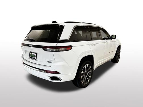 2025 Jeep Grand Cherokee Overland