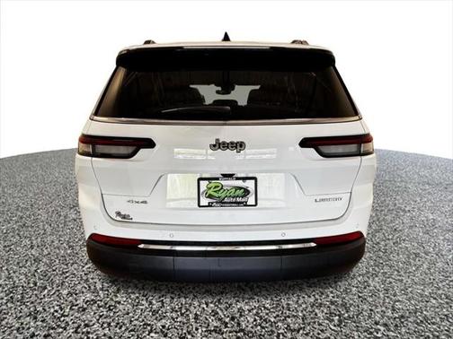 2023 Jeep Grand Cherokee L Laredo