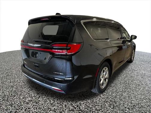 2024 Chrysler Pacifica Limited