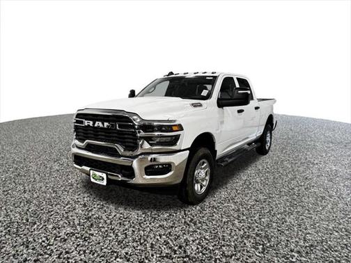 2025 RAM 2500 Tradesman Crew Cab 4x4 6'4' Box