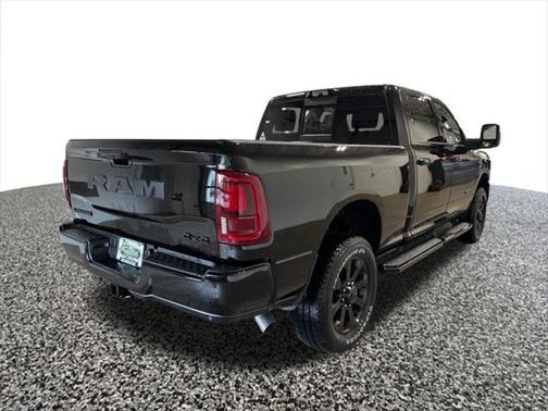2025 RAM 3500 Laramie Crew Cab 4x4 6'4' Box