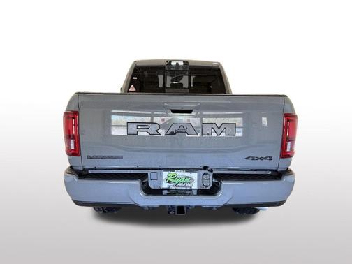 Ceramic Gray Clearcoat 2026 RAM 2500 Laramie Crew Cab 4x4 6'4' Box