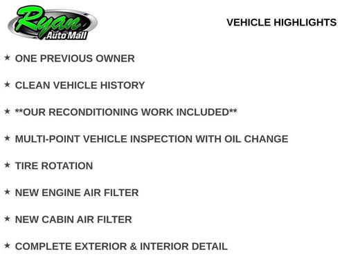 Diamond Black Crystal Pearlcoat 2025 Chrysler Pacifica L