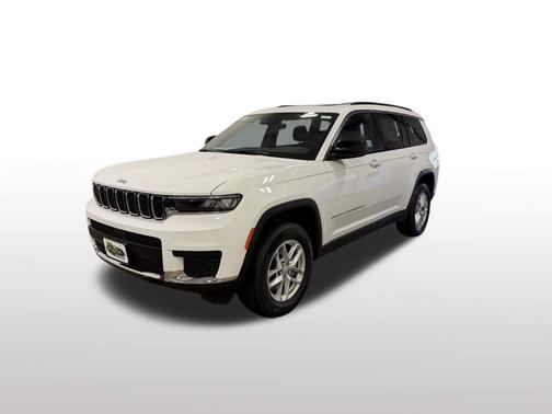 Bright White Clearcoat 2026 Jeep Grand Cherokee L Laredo 4x2