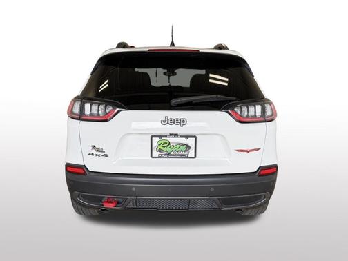 Bright White Clearcoat 2021 Jeep Cherokee Trailhawk