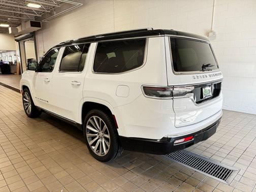 2023 Jeep Grand Wagoneer Series II 4x4