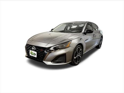2023 Nissan Altima SR Intelligent AWD