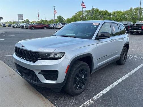 2024 Jeep Grand Cherokee Altitude