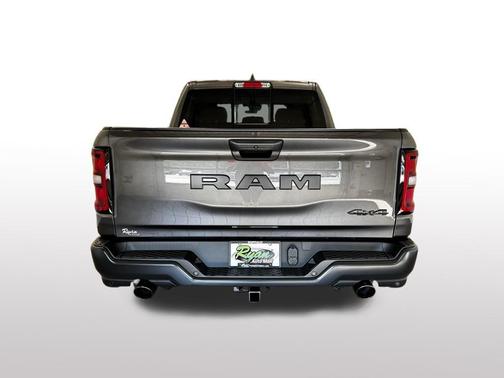 2026 RAM 1500 Warlock Crew Cab 4x4 5'7' Box