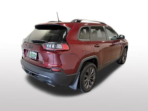 Velvet Red Pearlcoat 2021 Jeep Cherokee Latitude Lux