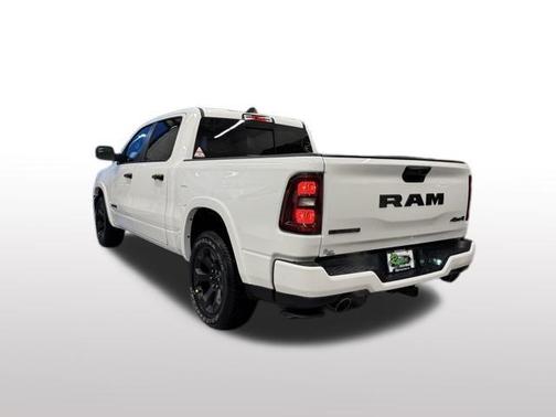 Bright White Clearcoat 2026 RAM 1500 Big Horn/Lone Star