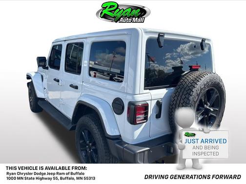 2023 Jeep Wrangler 4-Door Sahara Altitude 4x4
