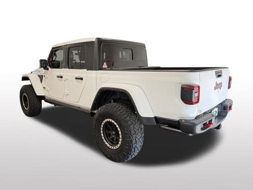 Bright White Clearcoat 2022 Jeep Gladiator Rubicon