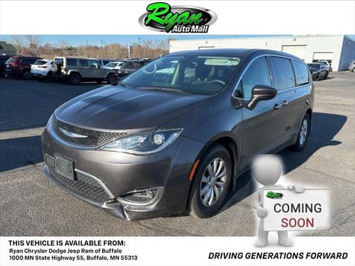2018 Chrysler Pacifica Touring Plus