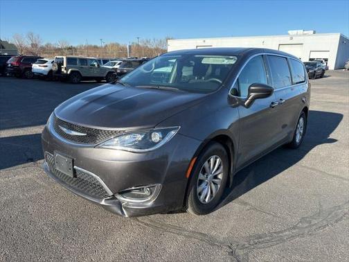 2018 Chrysler Pacifica Touring Plus