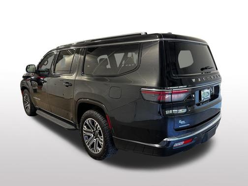 2023 Jeep Wagoneer L Series II 4x4