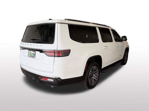 Bright White Clearcoat 2025 Jeep Wagoneer L Series II