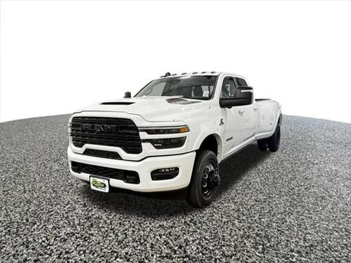 2025 RAM 3500 Limited Crew Cab 4x4 8' Box