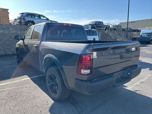 2024 RAM 1500 Classic Warlock Crew Cab 4x4 5'7' Box
