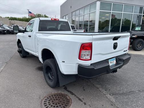 2023 RAM 3500 Tradesman Regular Cab 4x4 8' Box