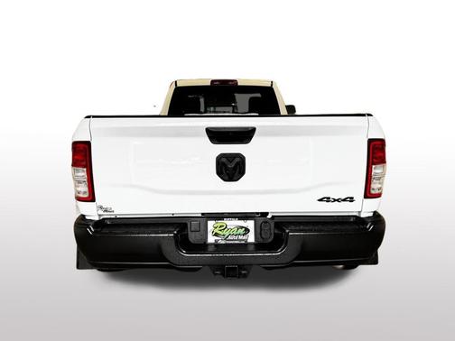 2023 RAM 3500 Tradesman Regular Cab 4x4 8' Box