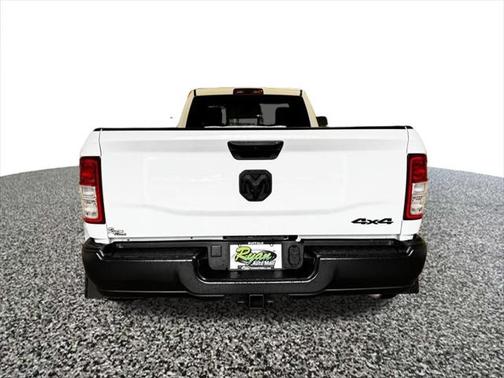2023 RAM 3500 Tradesman Regular Cab 4x4 8' Box