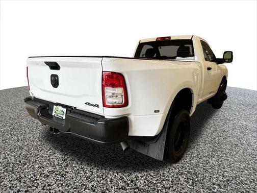 2023 RAM 3500 Tradesman Regular Cab 4x4 8' Box