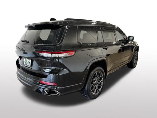 2025 Jeep Grand Cherokee L Summit Reserve