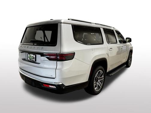 2024 Jeep Wagoneer L Series II 4x4