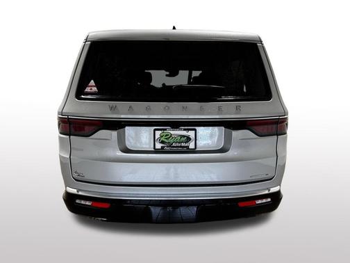 2024 Jeep Wagoneer L Series II 4x4