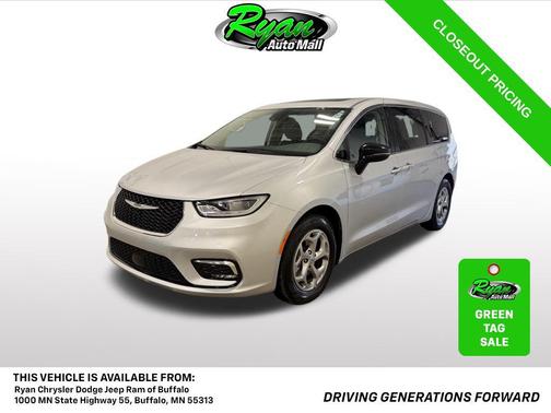 Silver Mist Clearcoat 2024 Chrysler Pacifica Limited