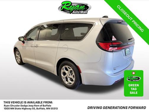 Silver Mist Clearcoat 2024 Chrysler Pacifica Limited
