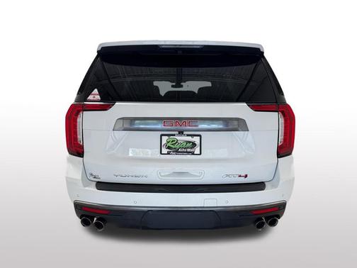 2022 GMC Yukon 4WD AT4