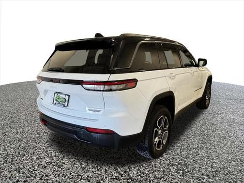 2022 Jeep Grand Cherokee Trailhawk