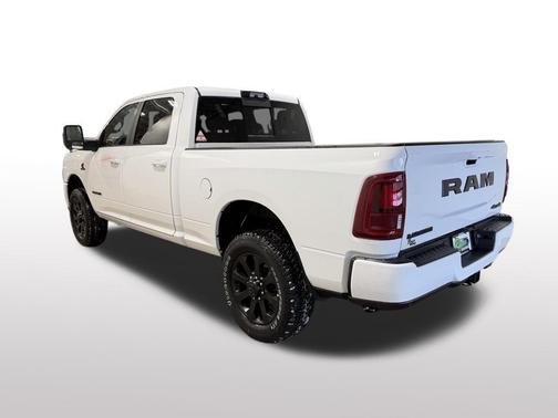 2026 RAM 3500 Laramie Crew Cab 4x4 6'4' Box