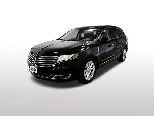 2017 Lincoln MKT Elite