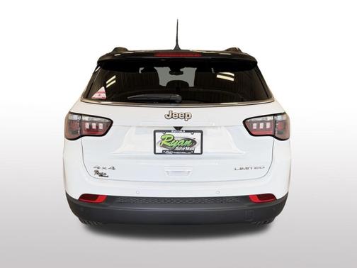 Bright White Clearcoat 2026 Jeep Compass Limited