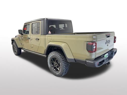 2026 Jeep Gladiator Willys 4x4