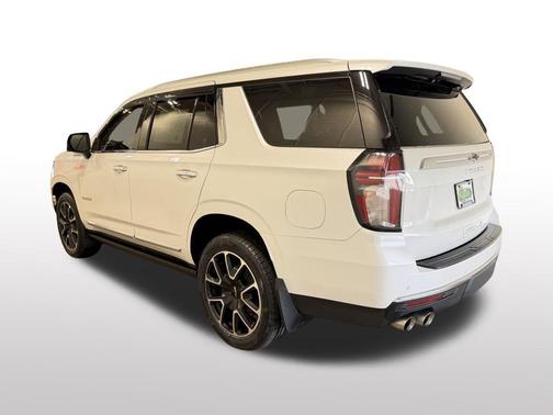 Iridescent Pearl Tricoat 2021 Chevrolet Tahoe 4WD High Country