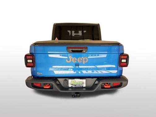 Hydro Blue Pearlcoat 2024 Jeep Gladiator Mojave