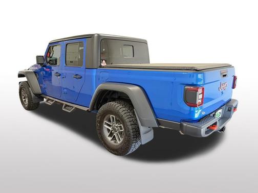 Hydro Blue Pearlcoat 2024 Jeep Gladiator Mojave