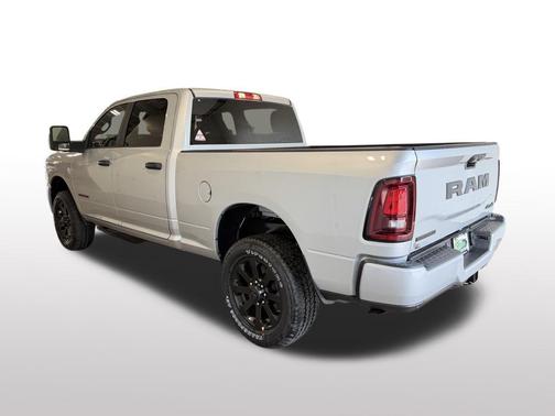 Silver Zynith 2026 RAM 2500 Big Horn Crew Cab 4x4 6'4' Box