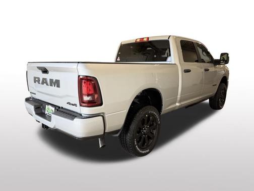 Silver Zynith 2026 RAM 2500 Big Horn Crew Cab 4x4 6'4' Box