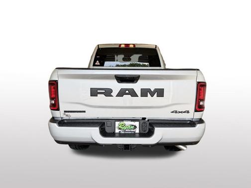 Silver Zynith 2026 RAM 2500 Big Horn Crew Cab 4x4 6'4' Box
