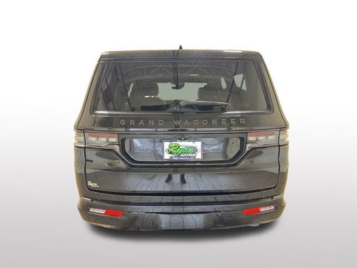 2024 Jeep Grand Wagoneer L Series II 4x4